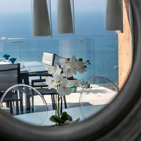 Holiday home Charming Riviera For 8 Guests Pool & Sea View