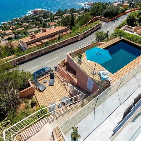 Charming Riviera For 8 Guests Pool & Sea View Holiday home *