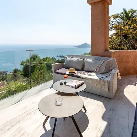 Holiday home Charming Riviera For 8 Guests Pool & Sea View Antheor-Cap-Roux